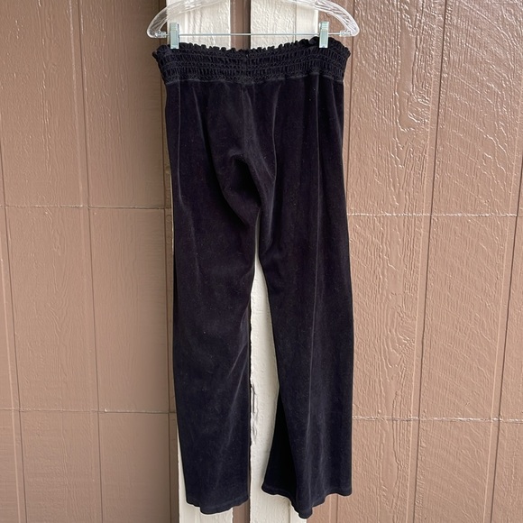 Juicy Couture Sweatsuit - Picture 9 of 9